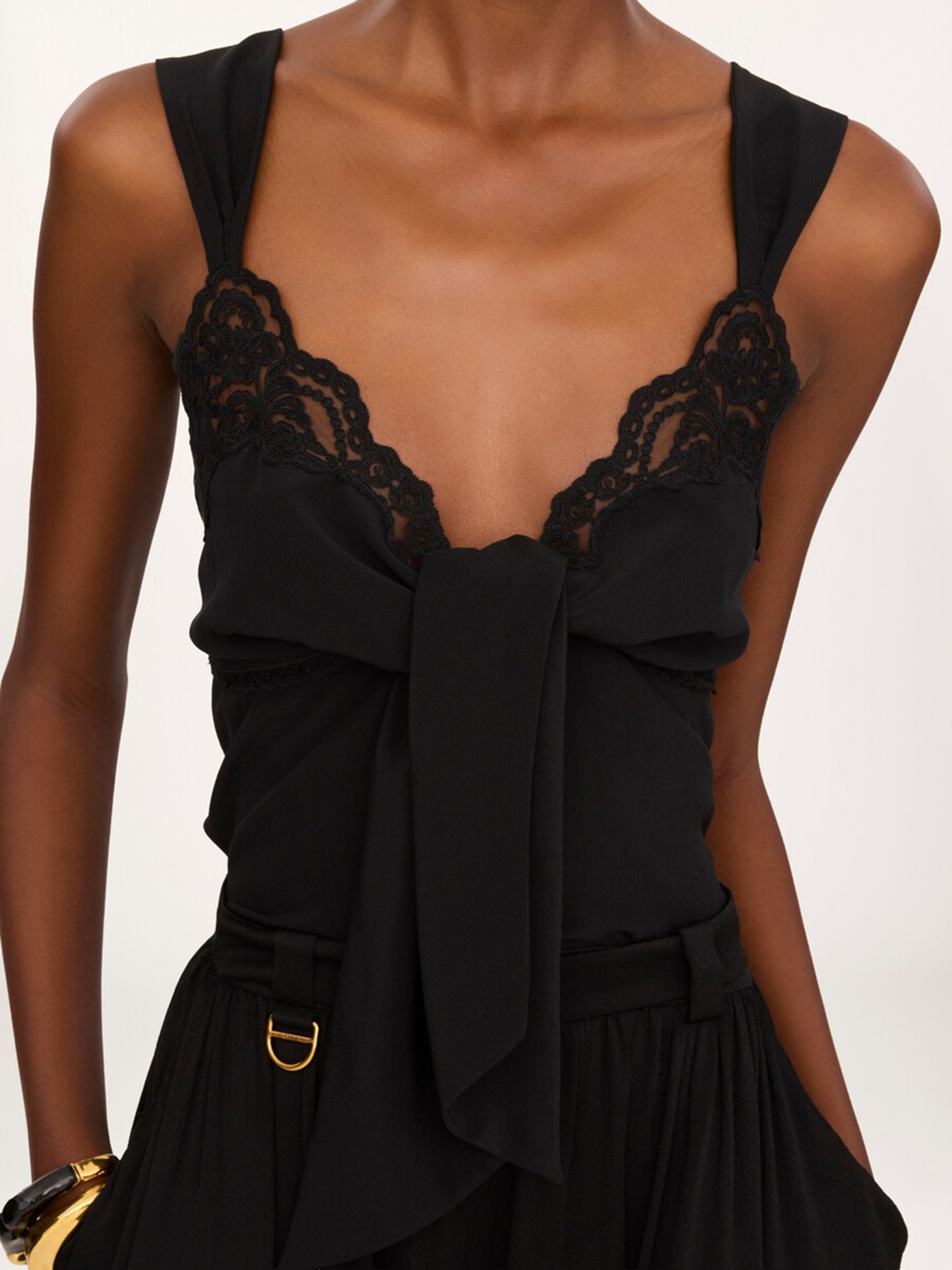 [Chloe] T-shirts Sleeveless FW26 CH26UHT77005001