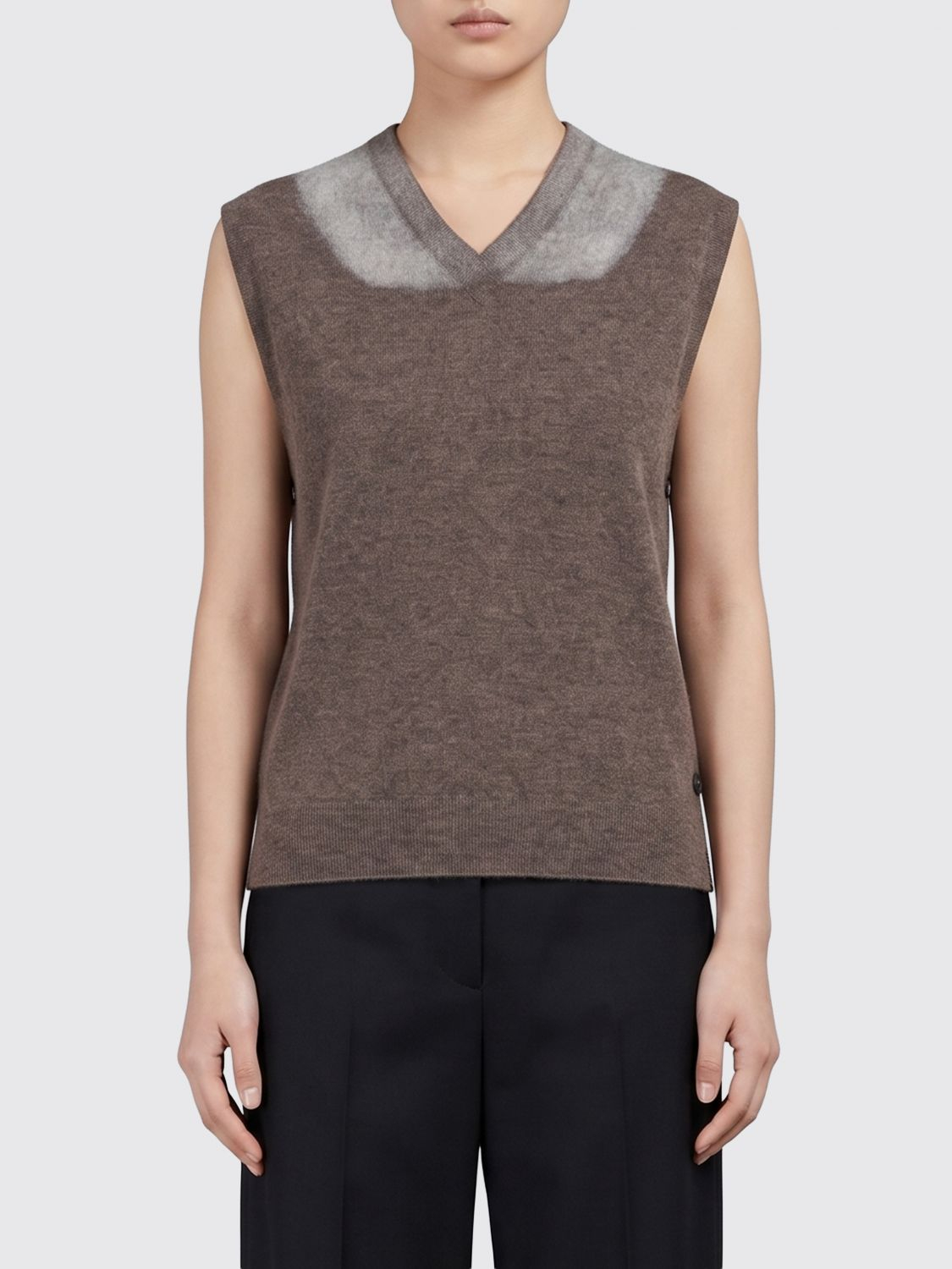 [Maison Margiela] Vest FW26 S51TH0096M13304 812F