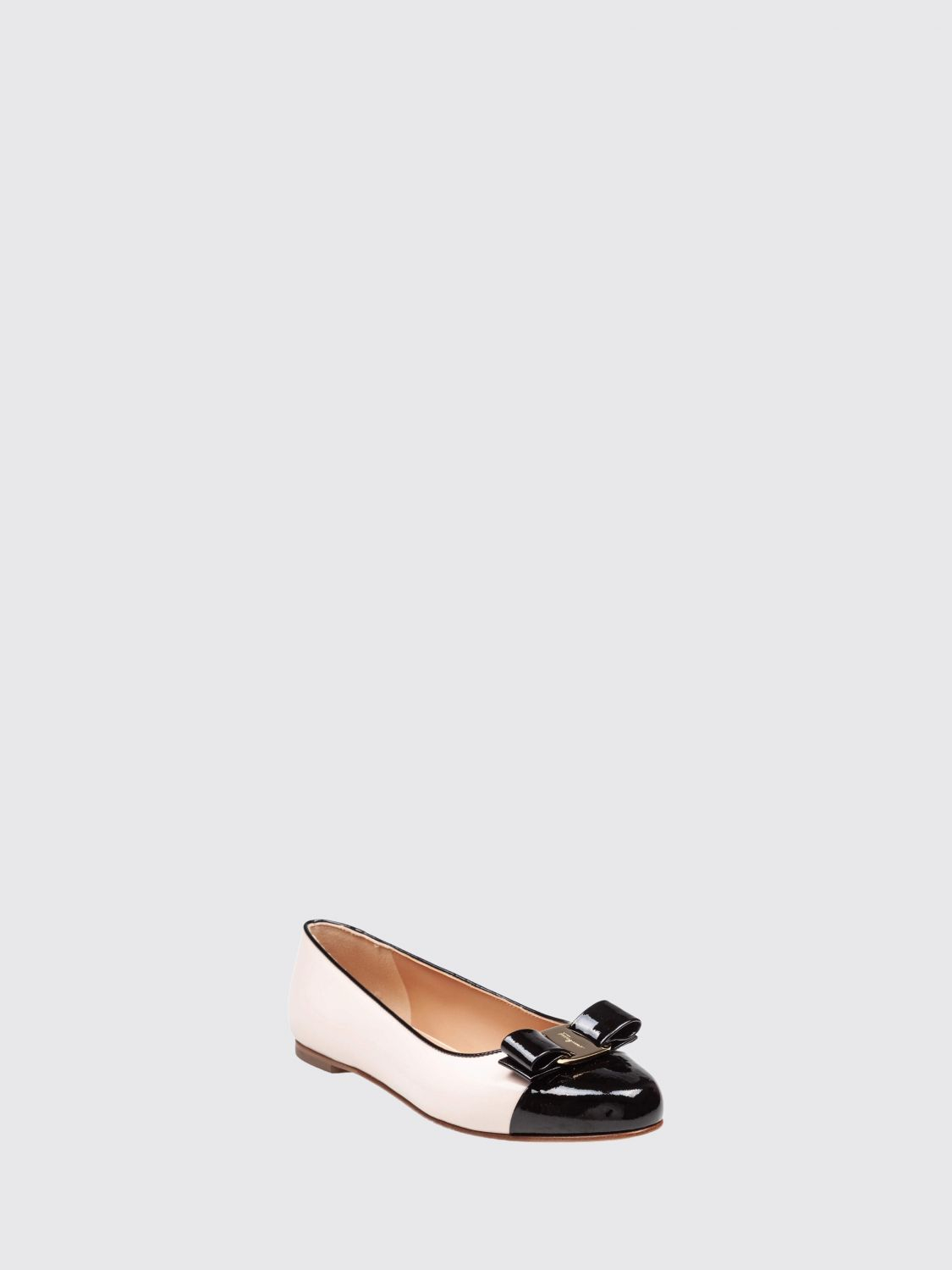 [Ferragamo] Flat shoes FW26 01K543 785404 NERO