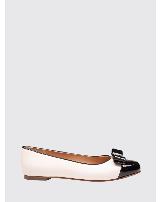 [Ferragamo] Flat shoes FW26 01K543 785404 NERO