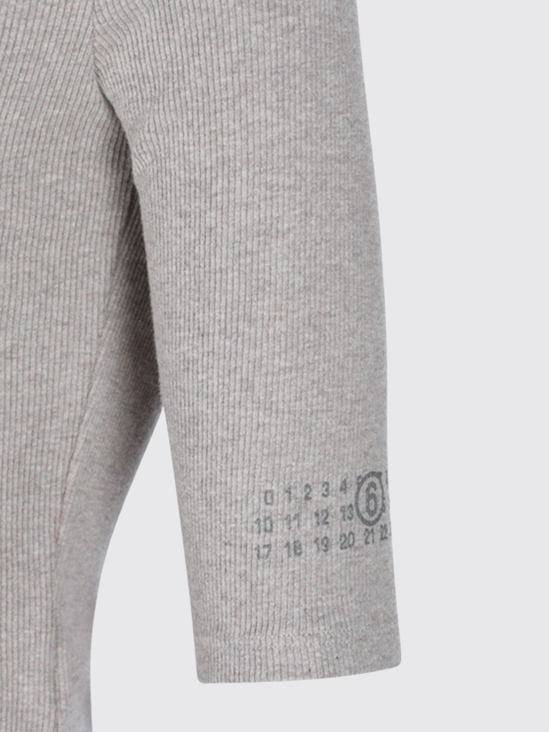 [MM6 Maison Margiela] T-shirts Short Sleeve FW26 S52NC0361M20122 809