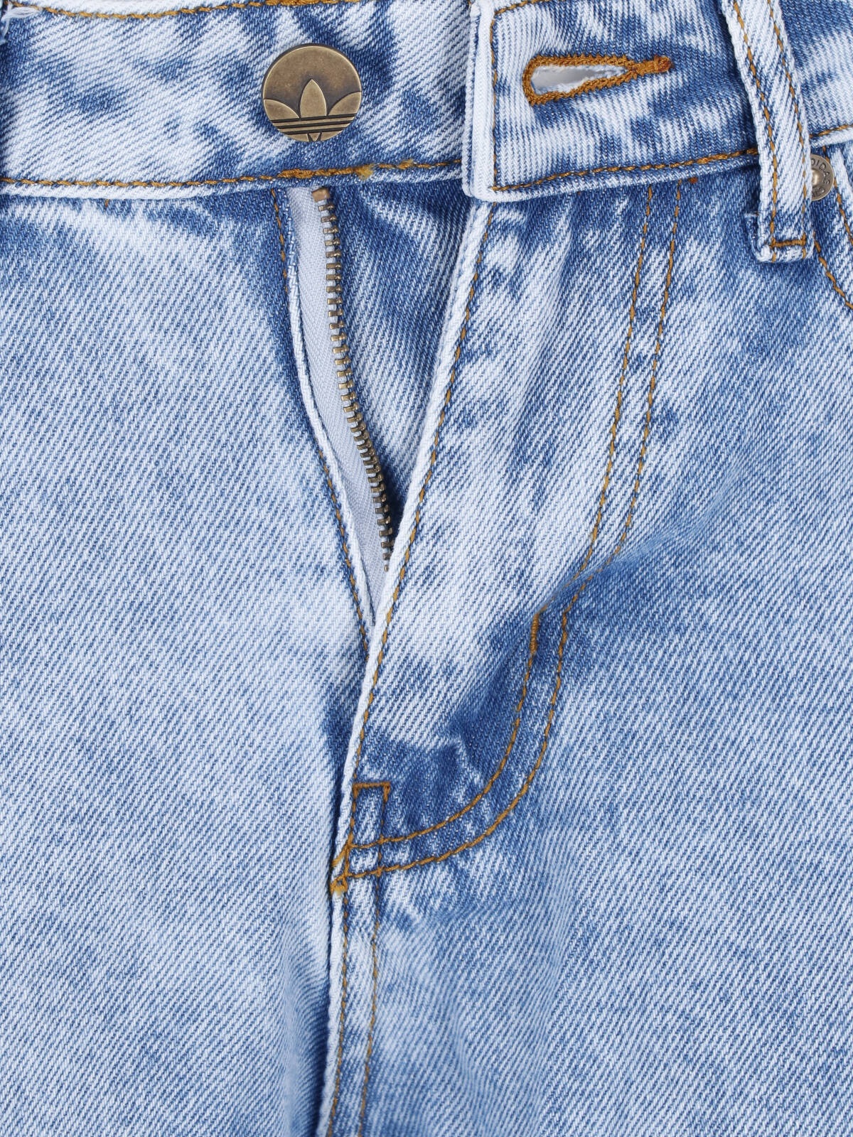 [Adidas] Jeans FW26 KQ6490LGHDEN
