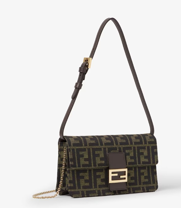 [Fendi] Shoulder bag FW26 8M0602B17AF14YN