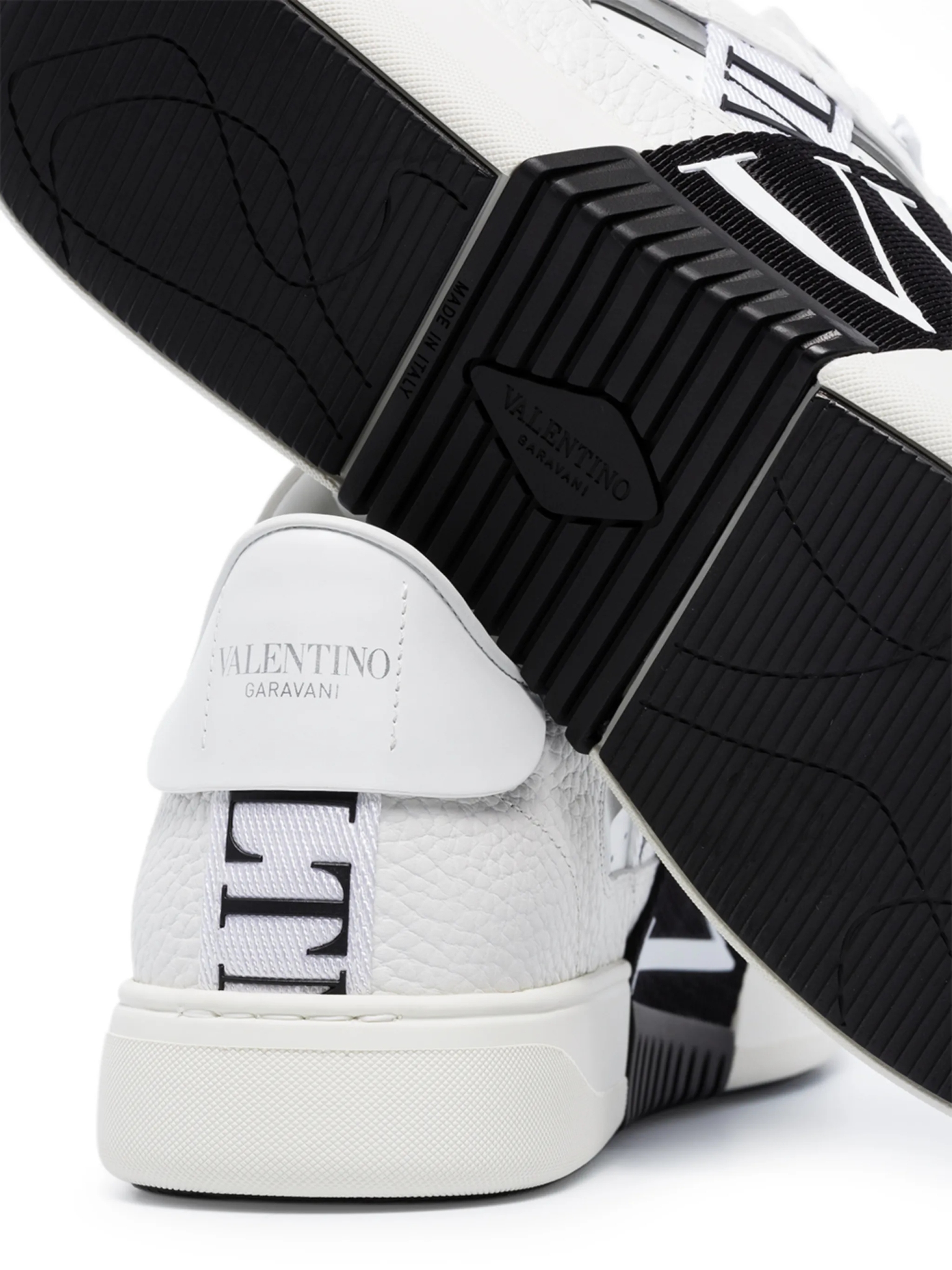 [Valentino Garavani] Sneakers FW26 9Y2S0C58WRQ24P