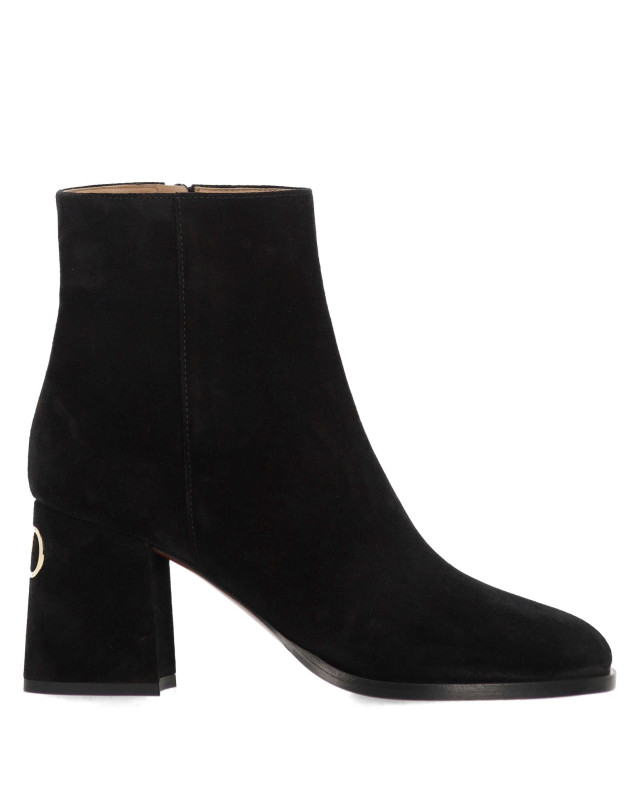 [Valentino Garavani] Ankle Boots FW26 9W2S0NE9DHU0NO