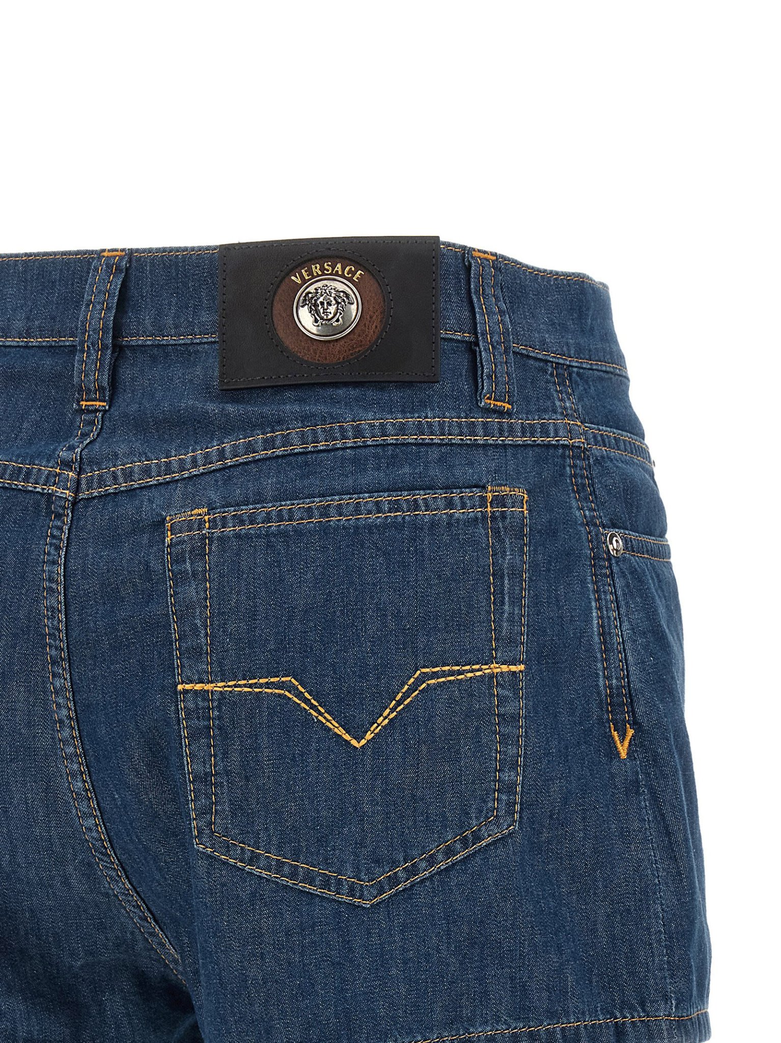 [Versace] Shorts FW26 10251031A186401D880