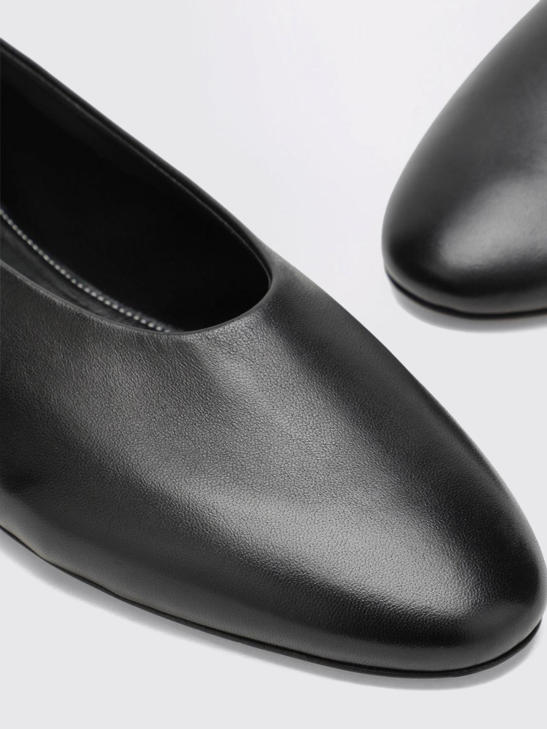 [TOTEME] Flat shoes FW26 263WAS0313LE0210 001