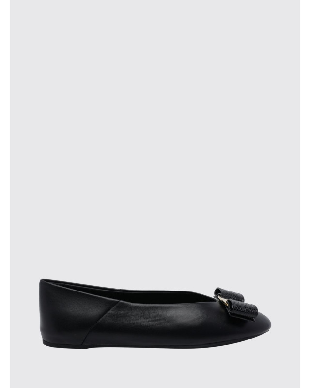 [Ferragamo] Flat shoes FW26 01K221 782883 NERO