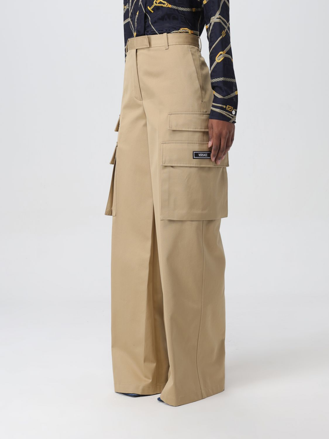 [Versace] Trousers FW25 10136401A01718 1KD40
