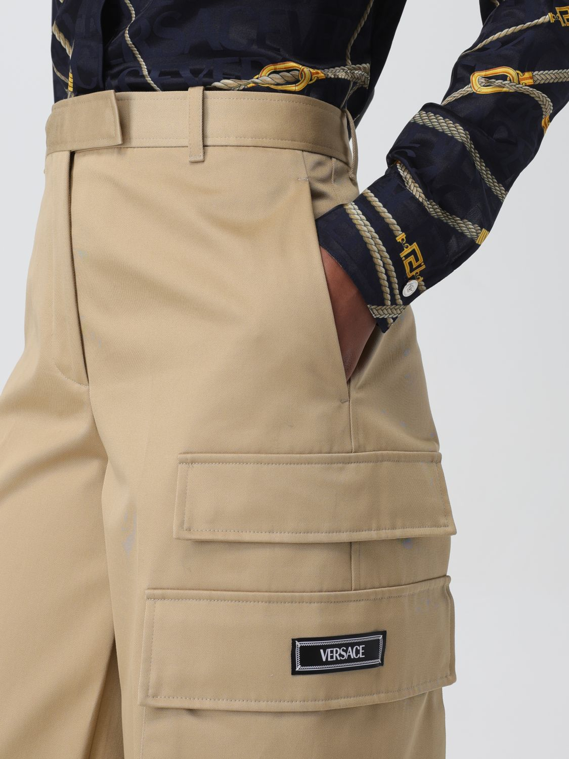 [Versace] Trousers FW25 10136401A01718 1KD40