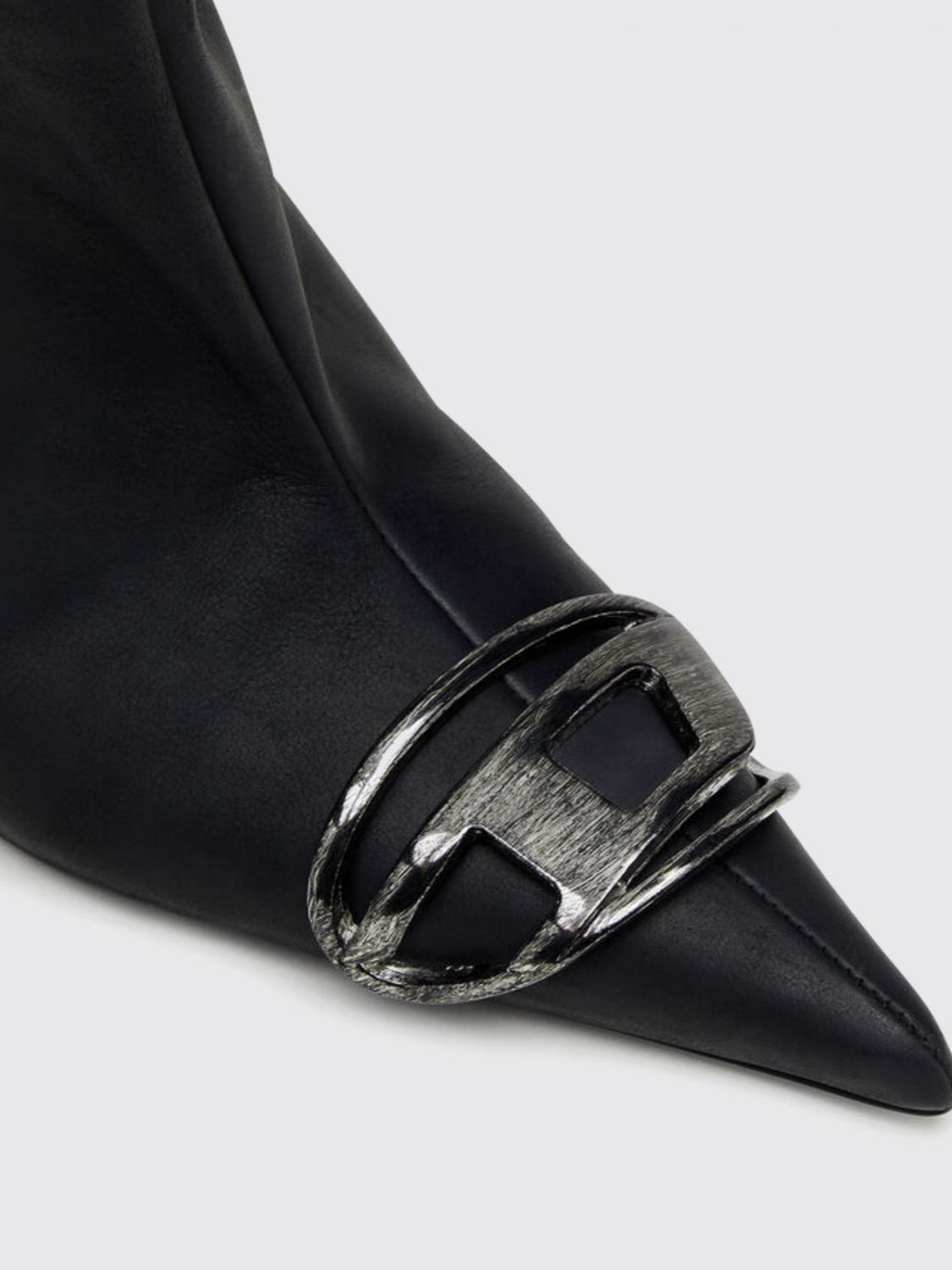 [Diesel] Long Boots FW26 Y03799P7389 T8013
