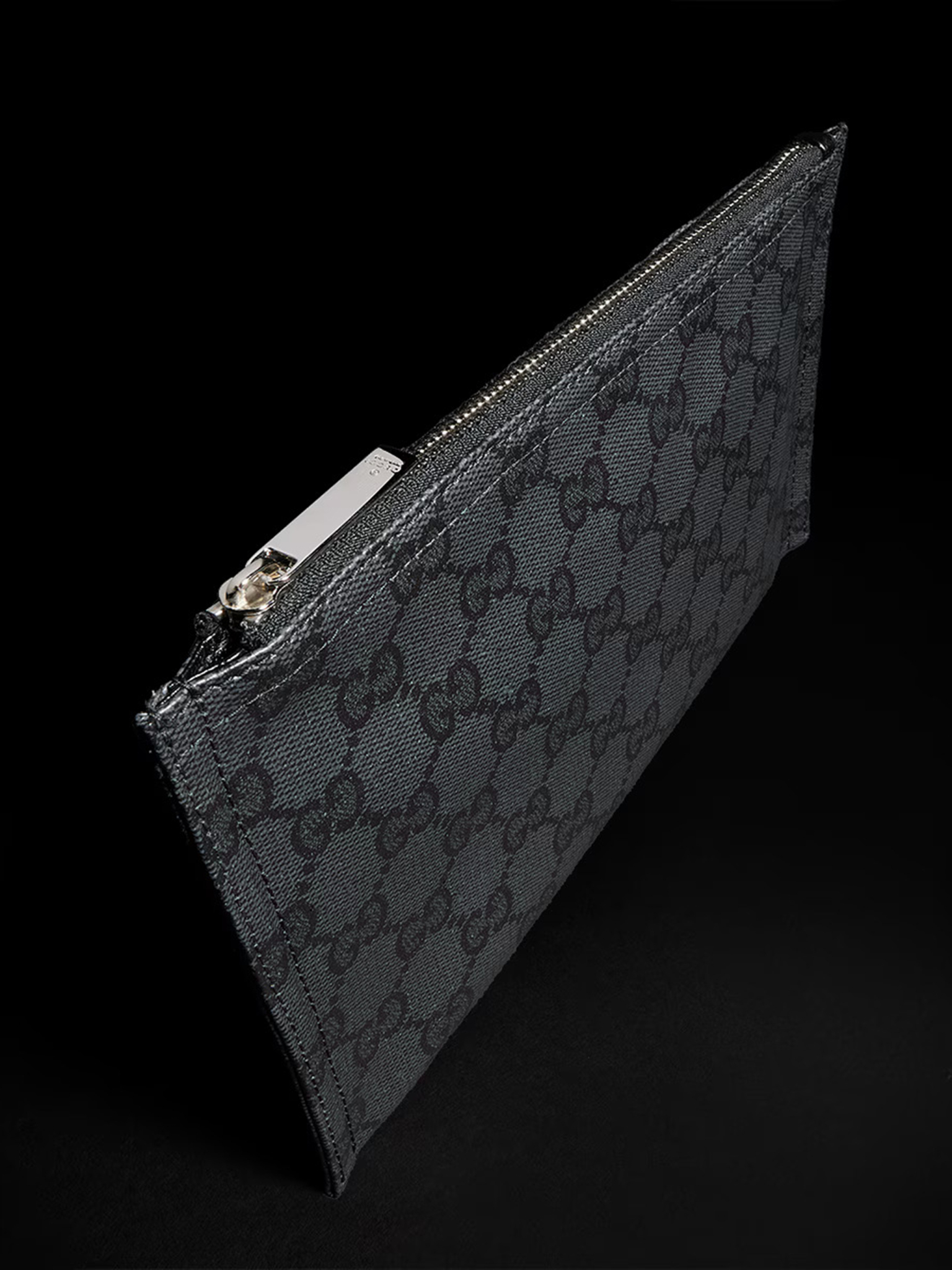 [Gucci] Clutch bag FW26 876478FAF8A1000