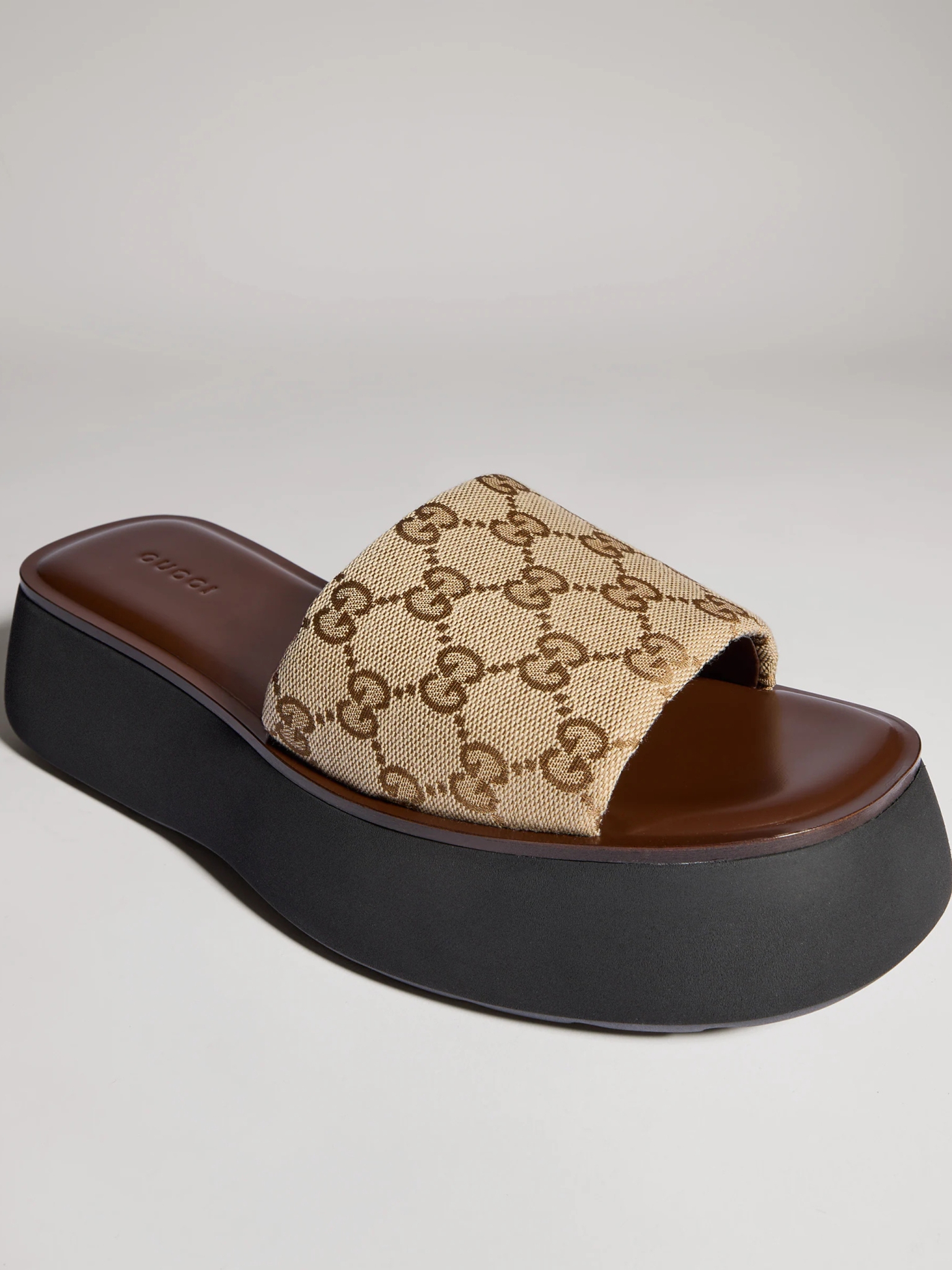 [Gucci] Sandals FW26 A0034RFAFUW9611