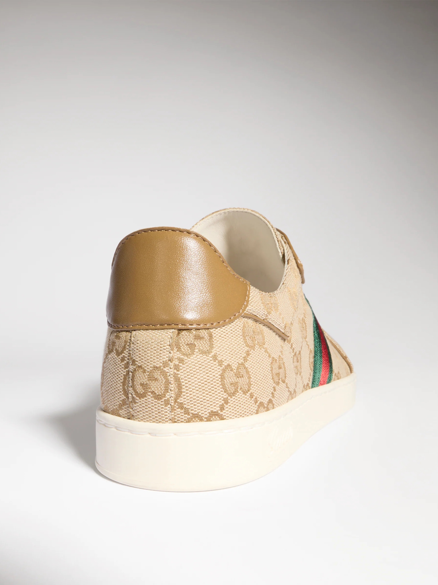 [Gucci] Sneakers FW26 871611FAF489644