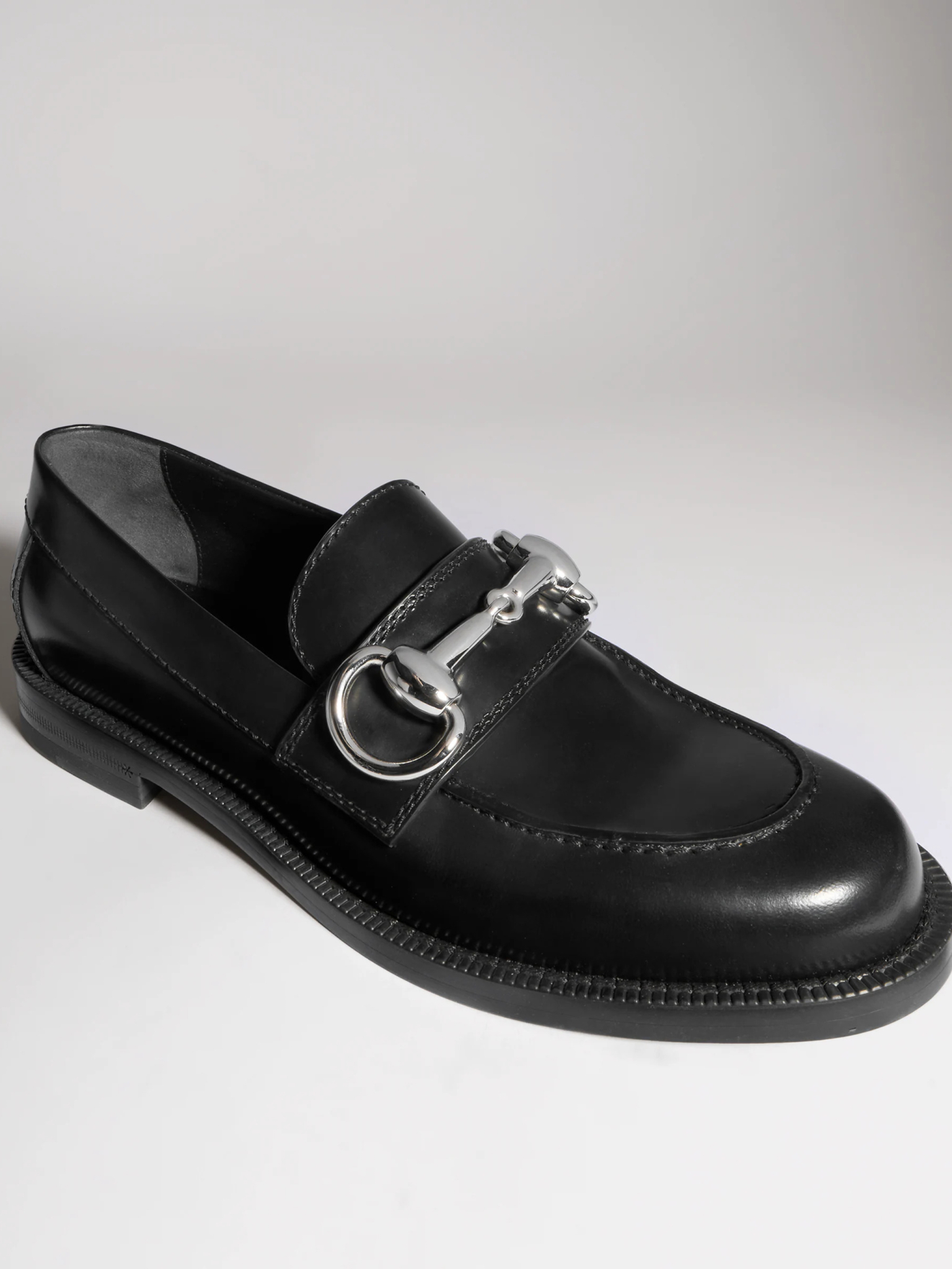 [Gucci] Loafer FW26 87518017X001000