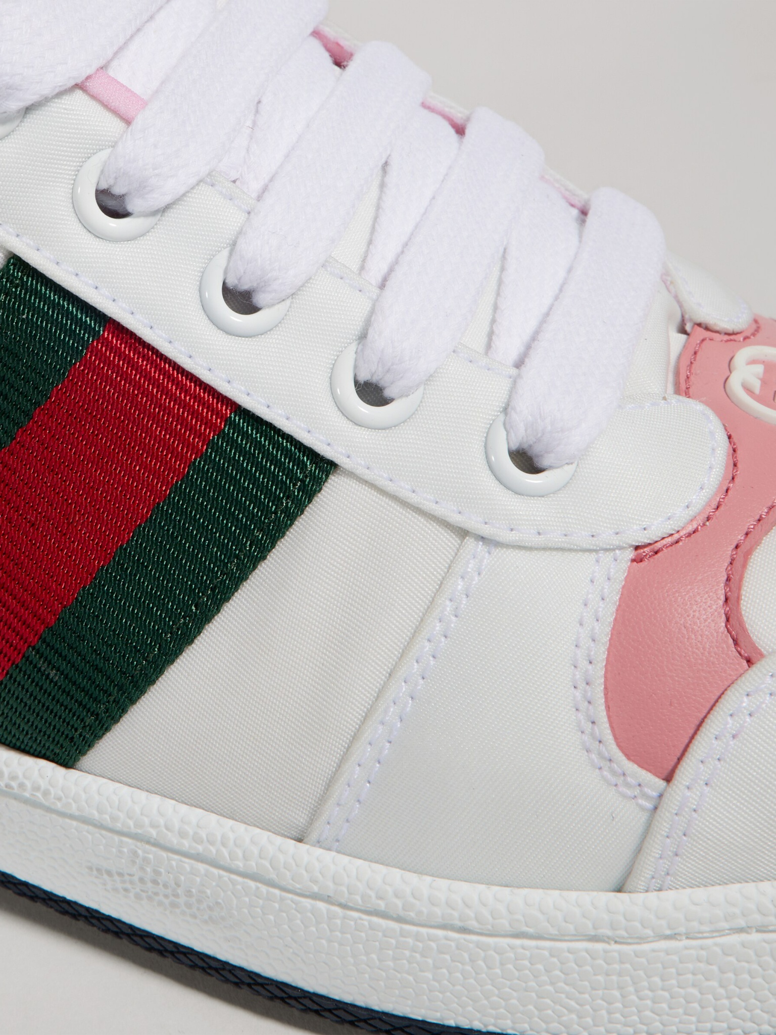 [Gucci] Sneakers FW26 A000MWFAGAU9063