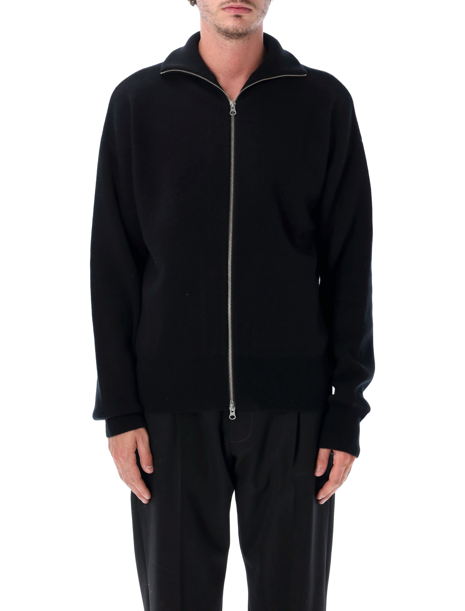 [Extreme Cashmere] Knitwear FW26 XTRA OUTRAVEN