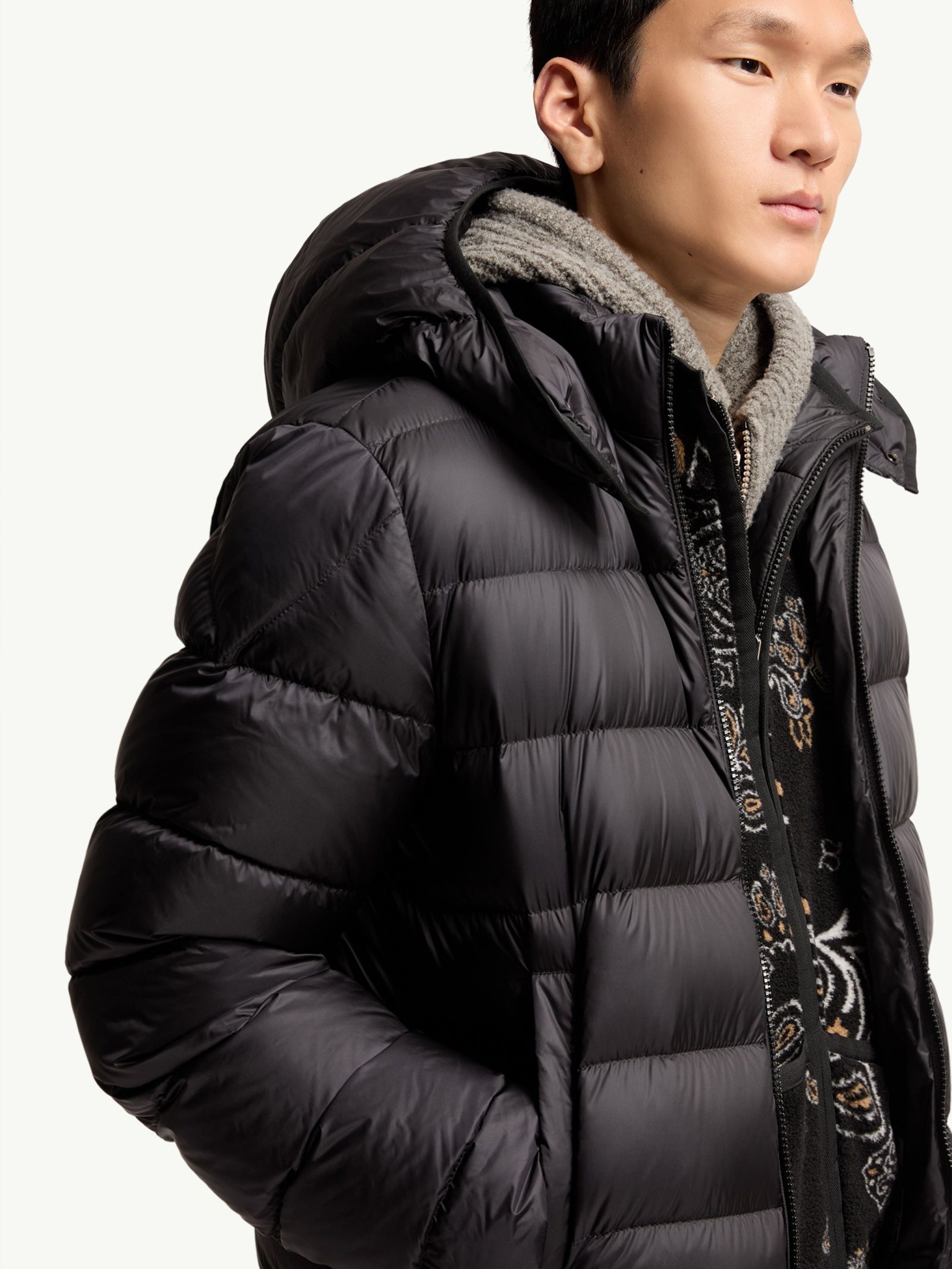 [Moncler] Down Jacket FW26 L20911A00141599Q0999