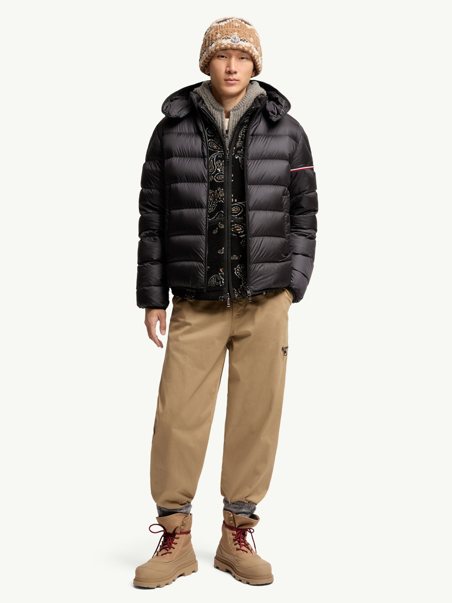 [Moncler] Down Jacket FW26 L20911A00141599Q0999