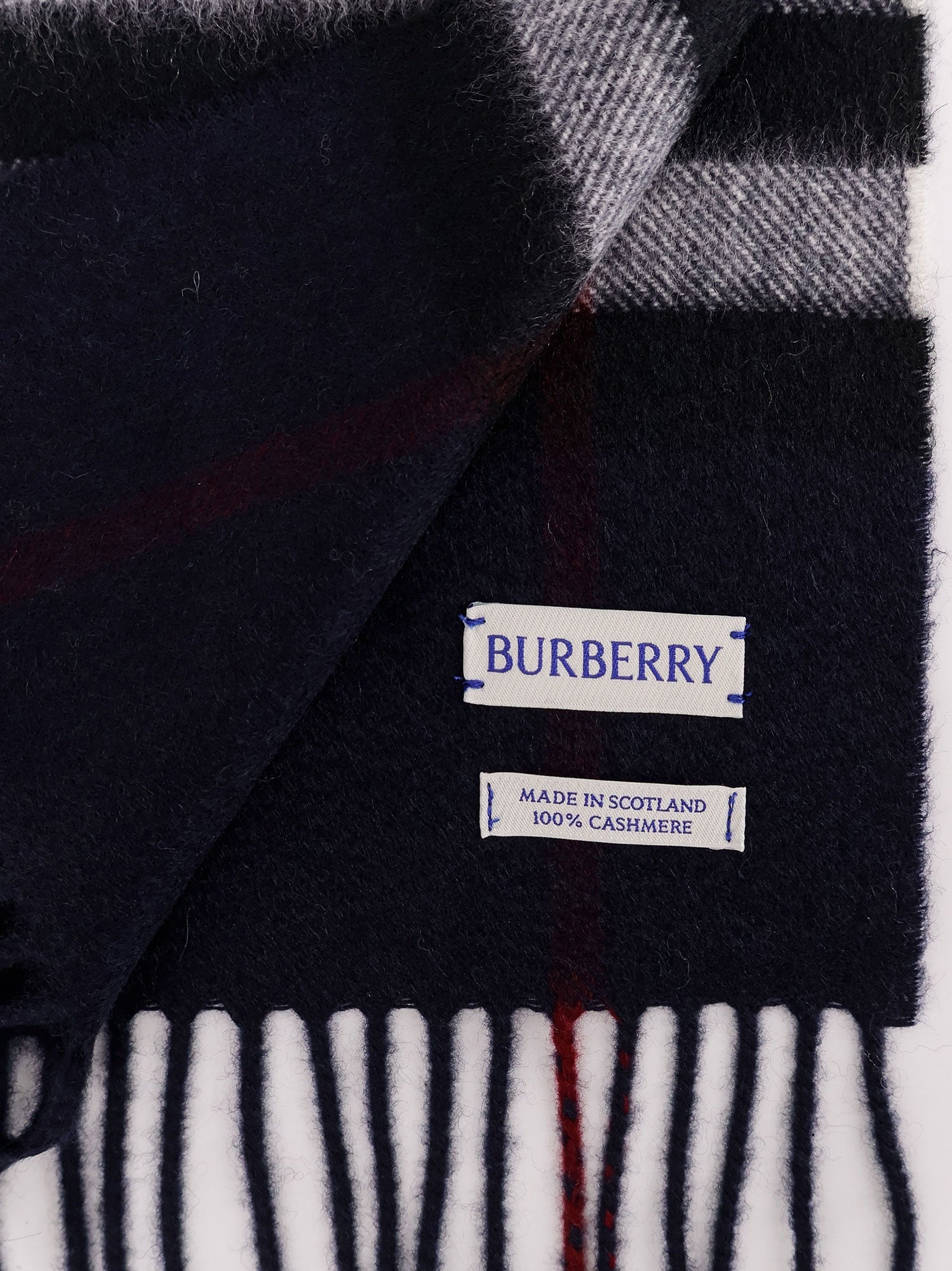 [Burberry] Scarf FW26 8112641A1249