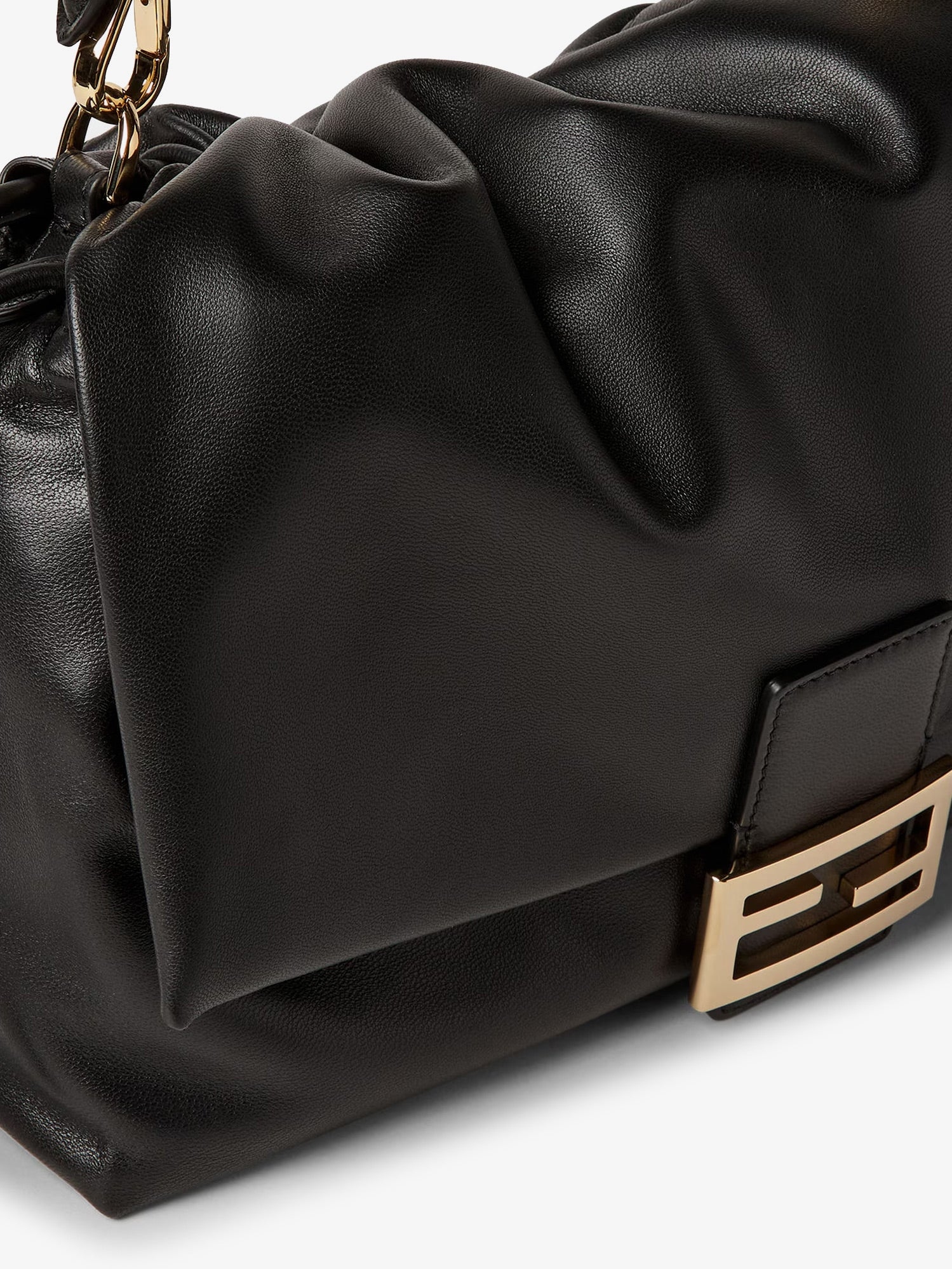 [Fendi] Shoulder bag FW26 8BR857B1ZKF0QA1