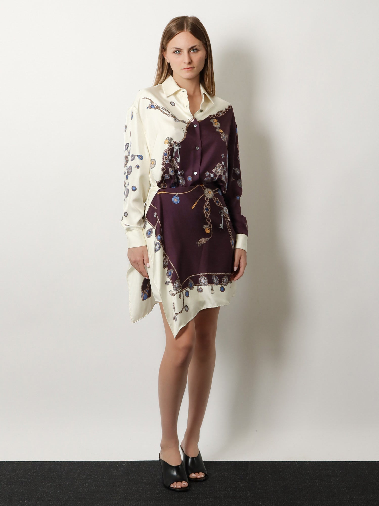 [Versace] Mini skirt FW26 10258201A186365R880