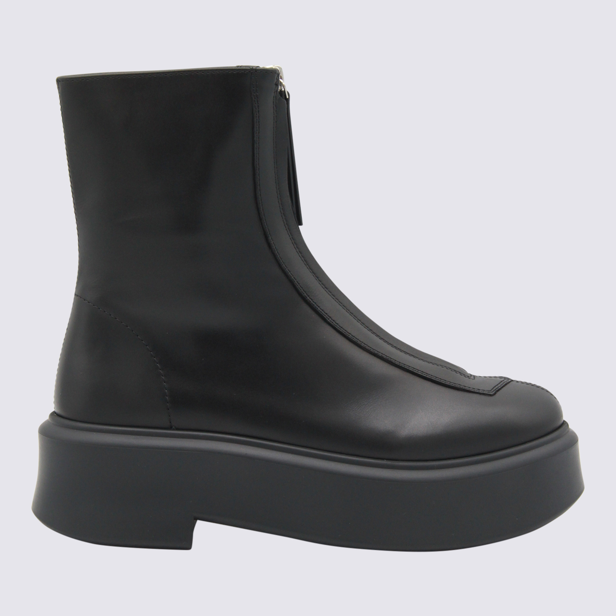 [THE ROW] Ankle Boots FW26 F1144L64RBLK