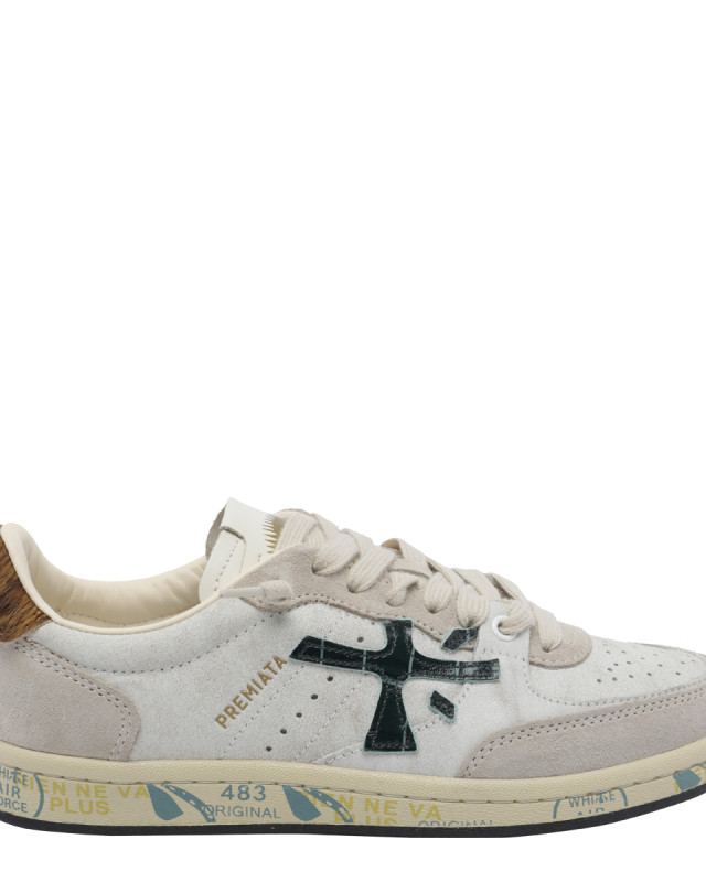 [Premiata] Sneakers FW26 BSKTCLAD8472