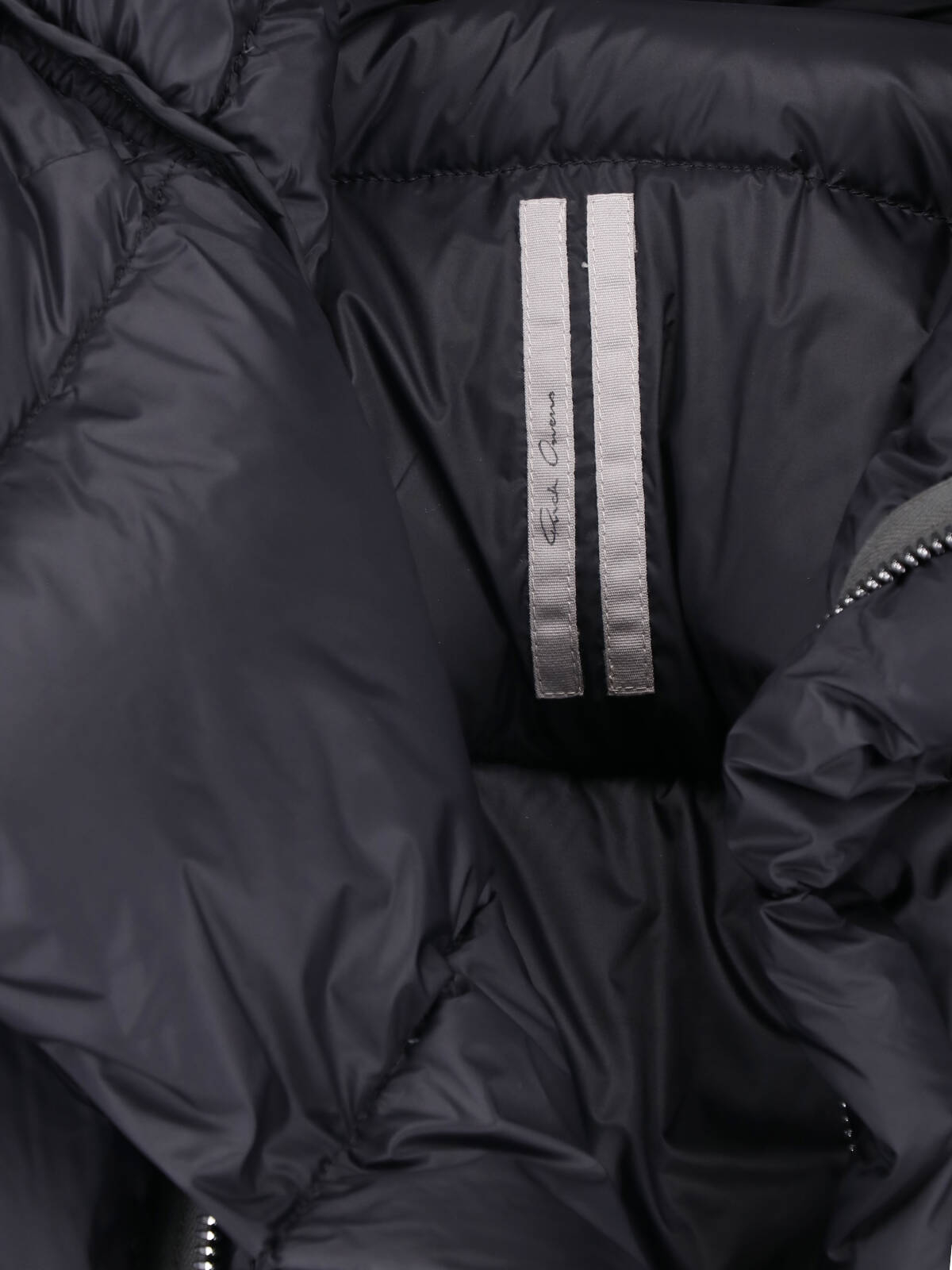 [Rick Owens] Down jacket FW26 RP02F5746 NPD309