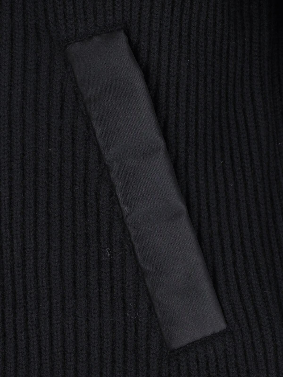 [Sacai] Knitwear FW26 26 04128M001