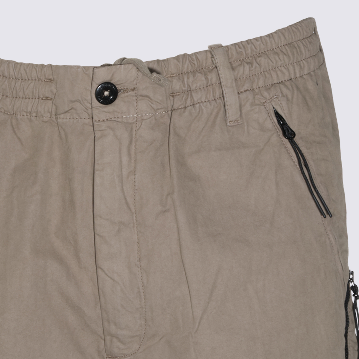 [C.P. Company] Trousers FW26 21CMPA059A110324G356