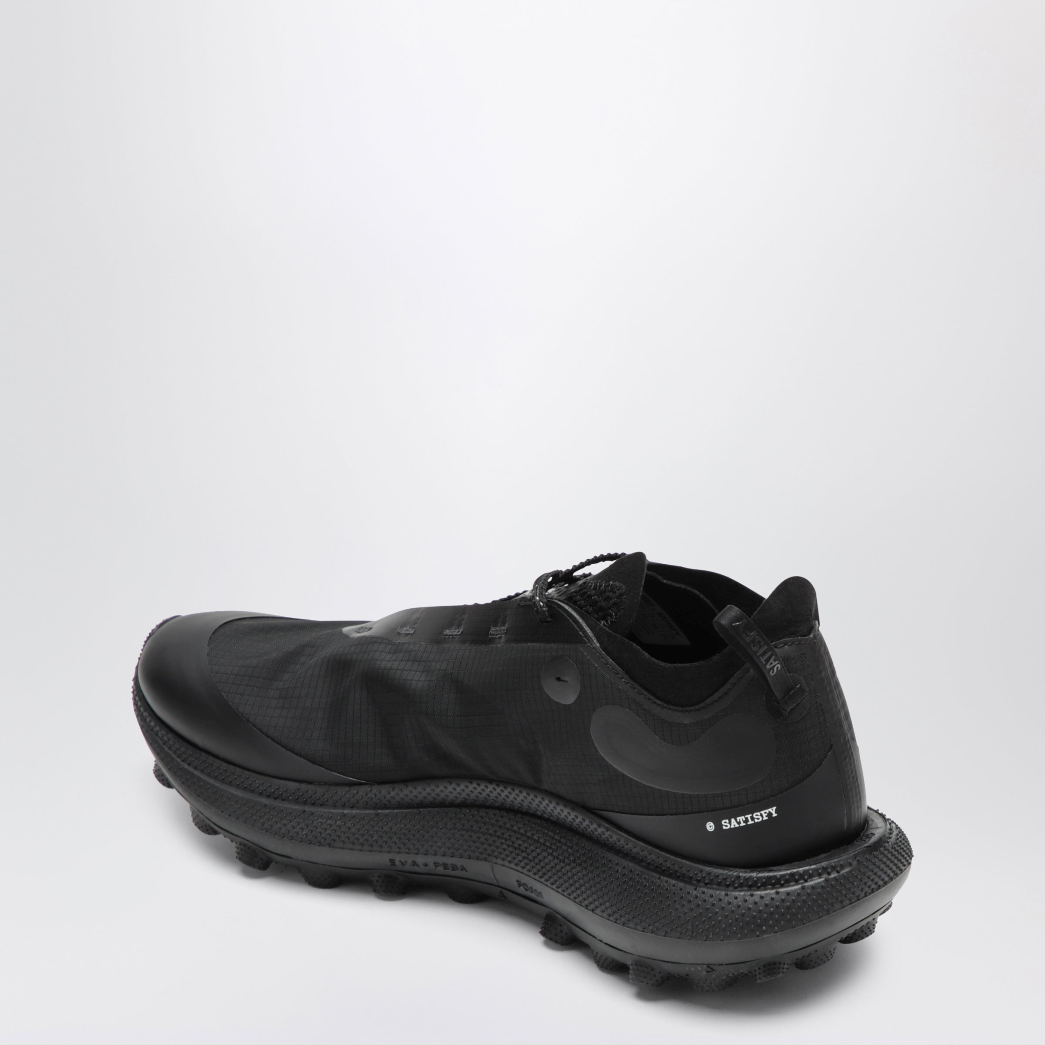 [SATISFY] Sneakers SS26 40002CO
