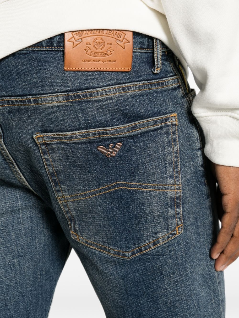 [Emporio Armani] Jeans FW26 EM005951AF30127MB001