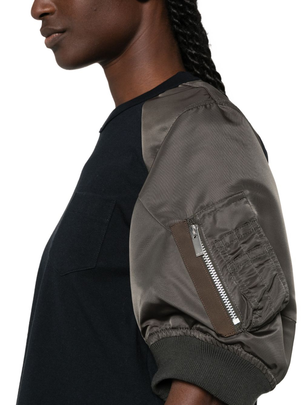 [Sacai] T-shirts Short Sleeve FW26 26-08624233