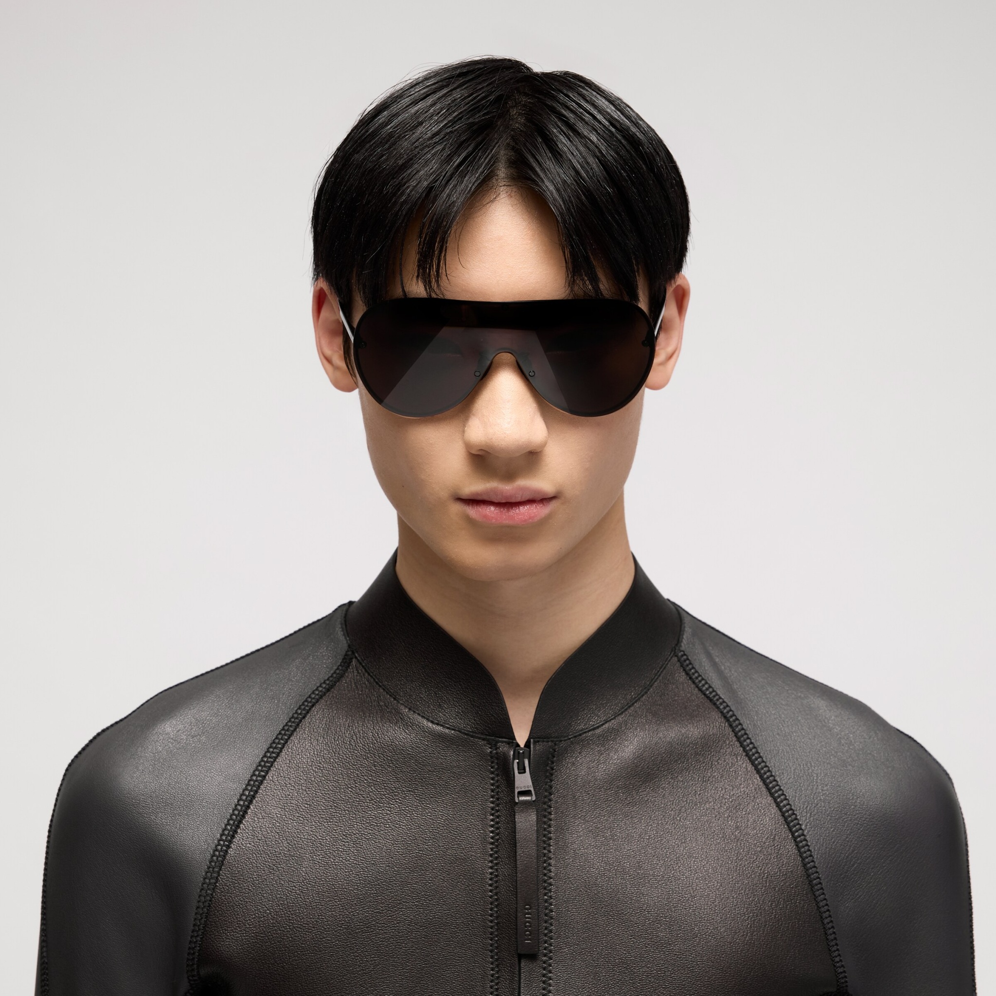[Gucci] Sunglasses FW26 875985I33301012