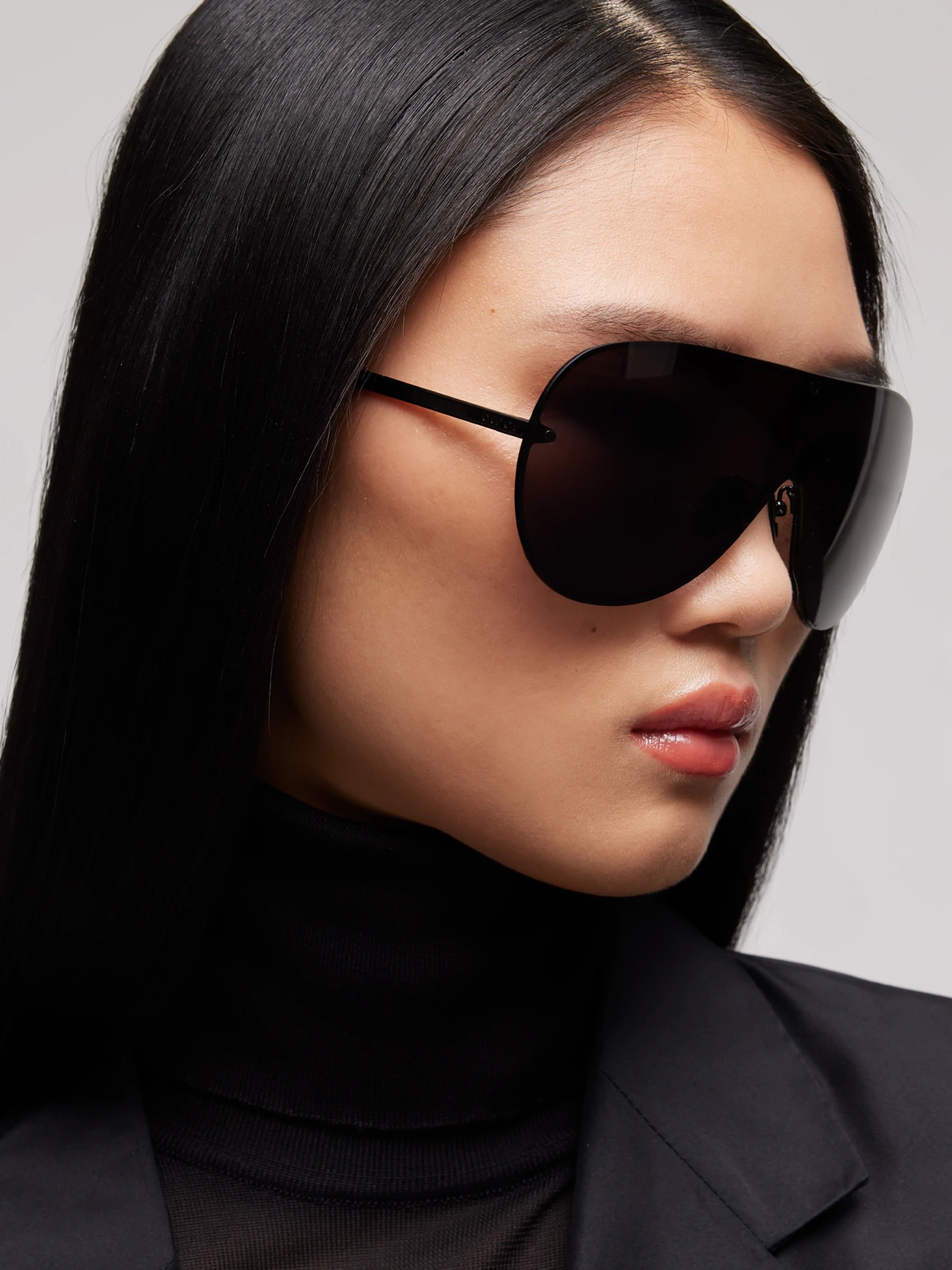 [Gucci] Sunglasses FW26 875985I33301012