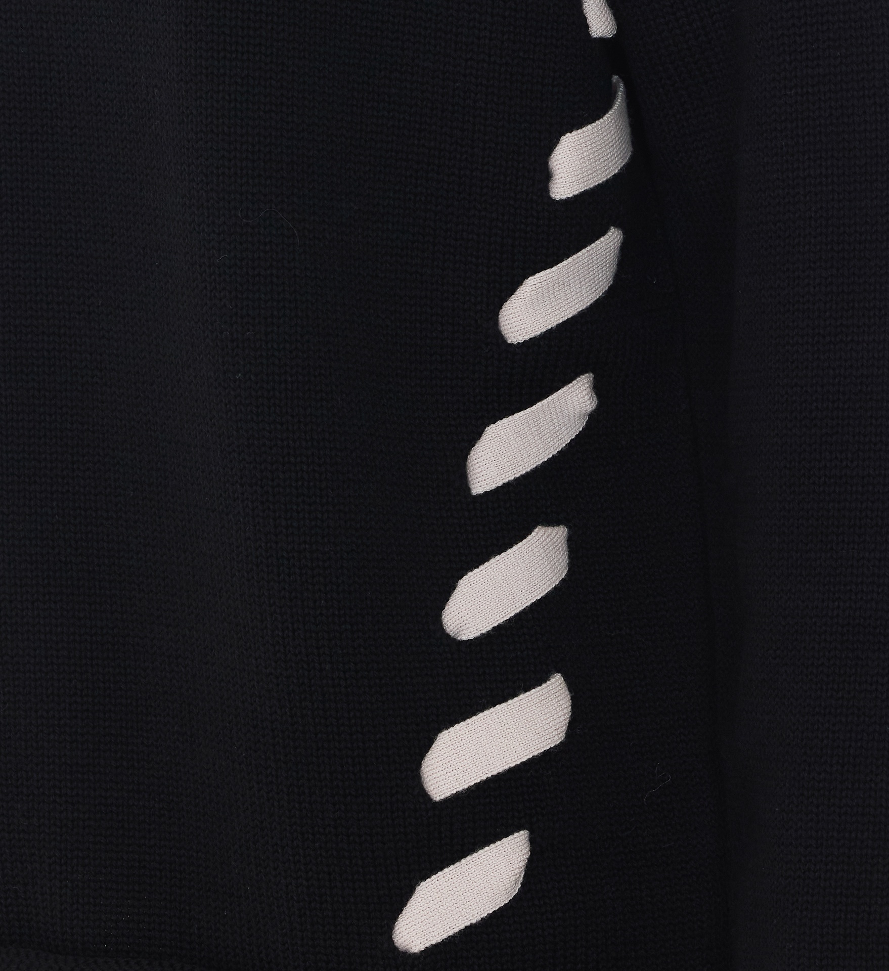 [ALPHA STUDIO] Knitwear FW26 8120H2002