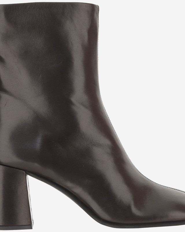 [Poeve] Ankle Boots FW26 MBC1PORTOTDM