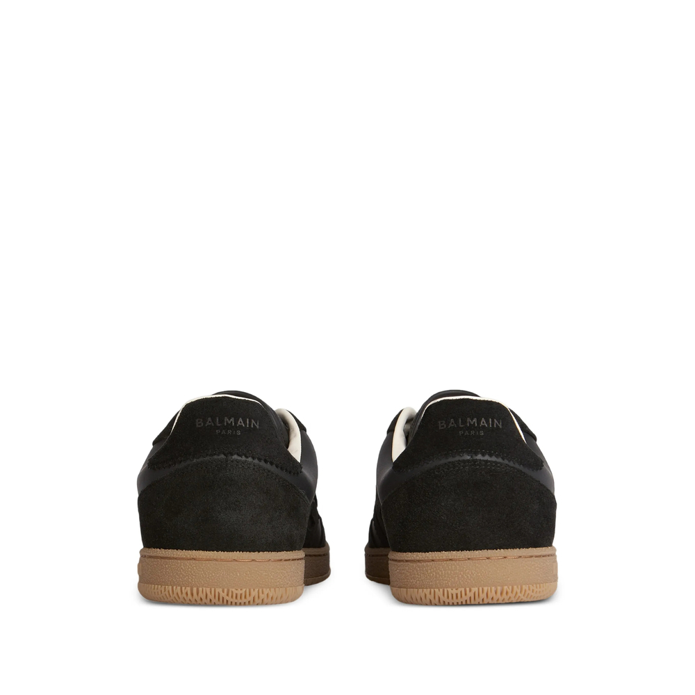 [Balmain] Sneakers FW26 HM1VI360 LBEW 0PA