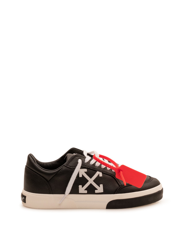 [Off-White] Sneakers FW26 M293C9L002 1001