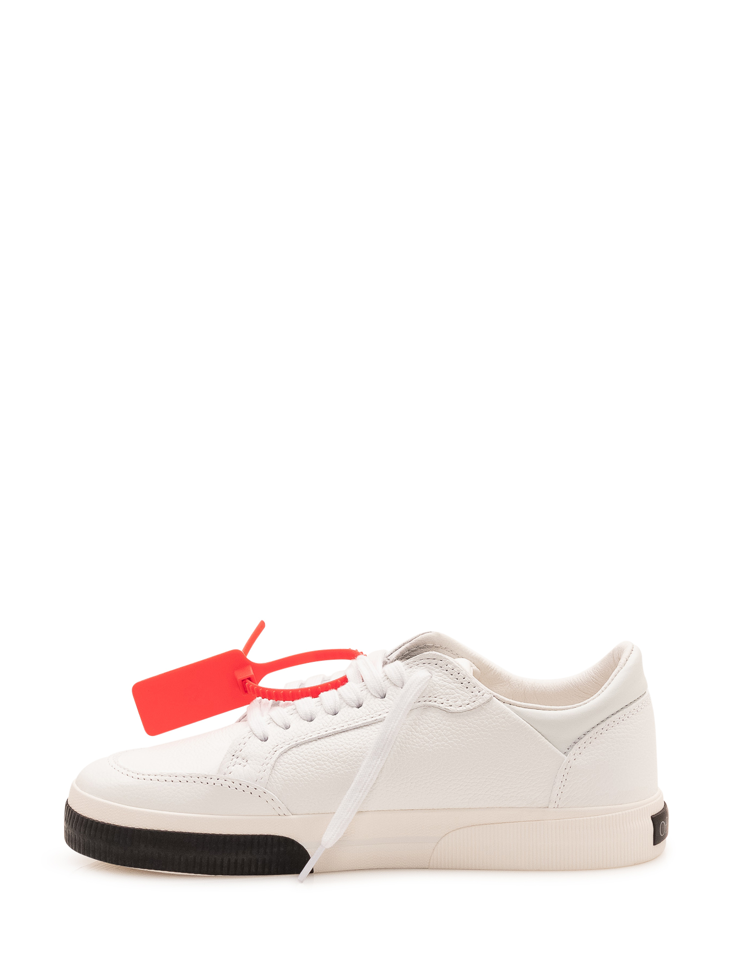 [Off-White] Sneakers FW26 M293C9L002 0110
