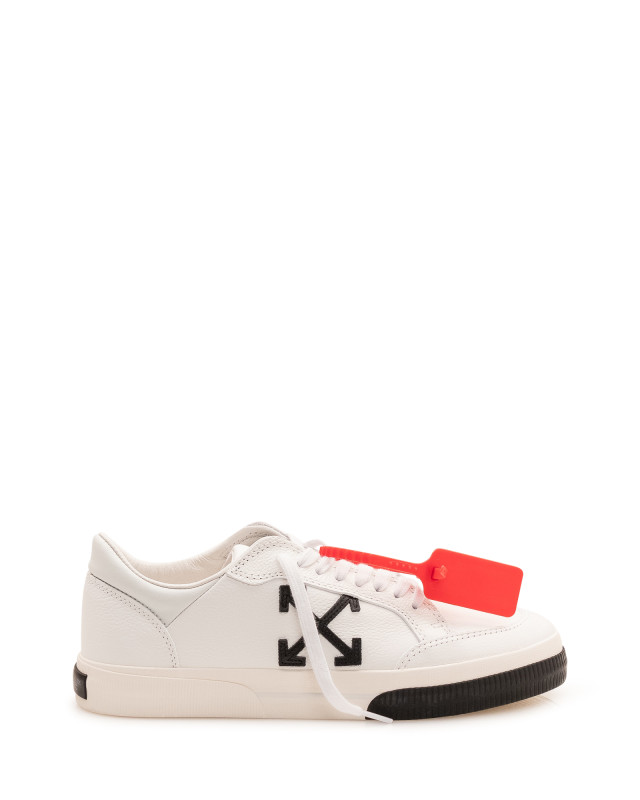 [Off-White] Sneakers FW26 M293C9L002 0110