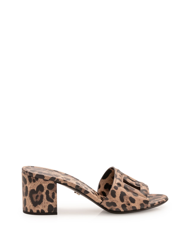 [Dolce & Gabbana] Pumps FW26 CR1996A0426 HY13M