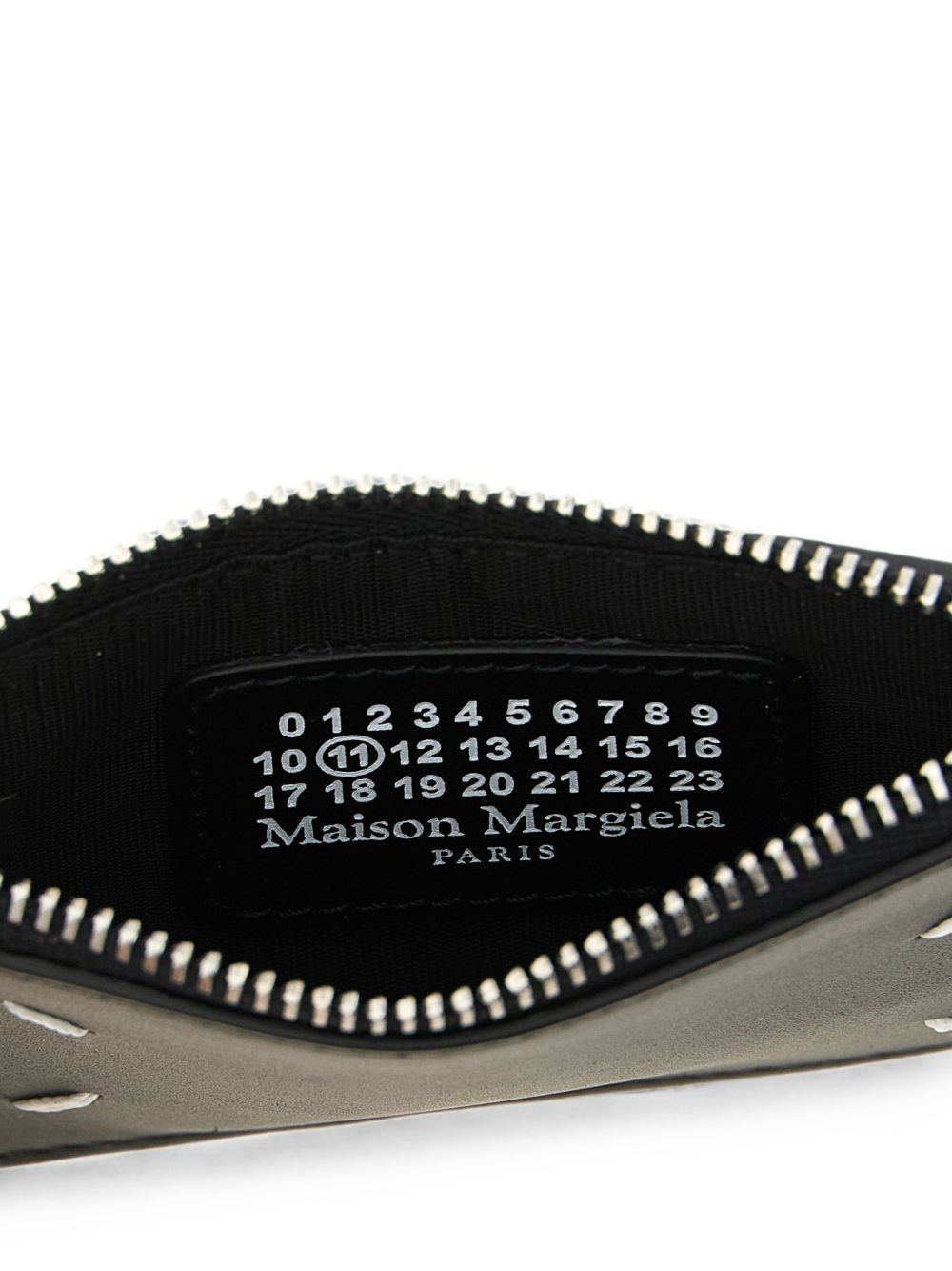 [Maison Margiela] Wallet FW26 S56UI0143 P4745 T8013