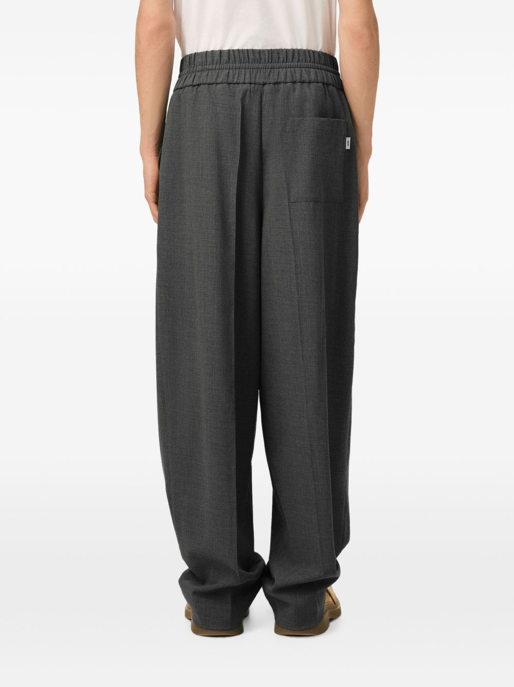 [Ami Paris] Trousers FW26 UTR918WV0211A189