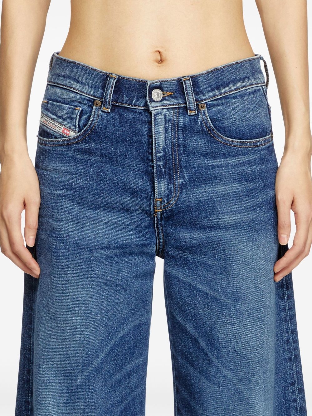 [Diesel] Jeans FW26 A0362409L2101