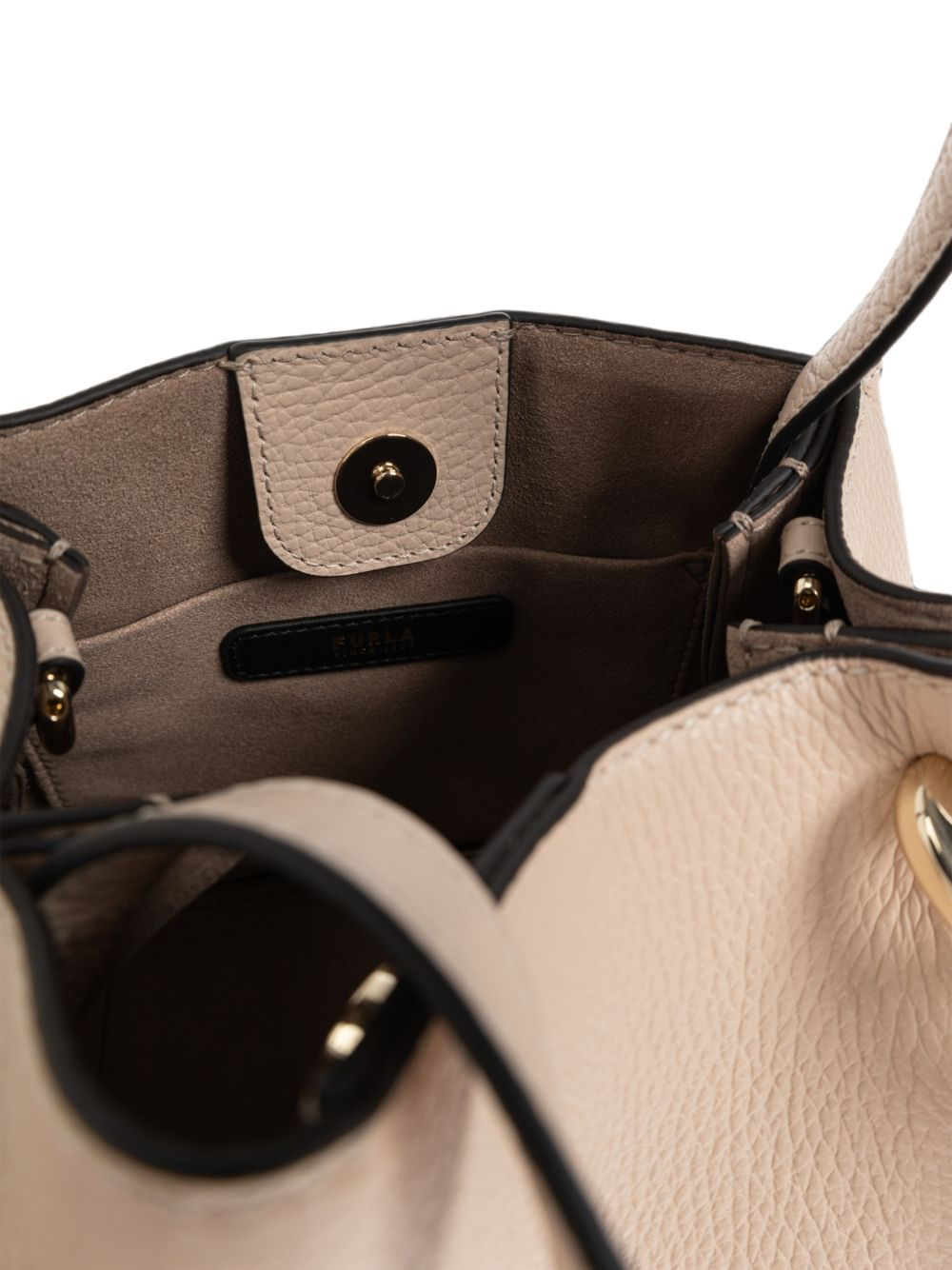 [Furla] Shoulder bag FW26 WE00907HSF00093300