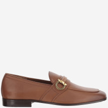 [Salvatore Ferragamo] Loafer FW26 02A942002