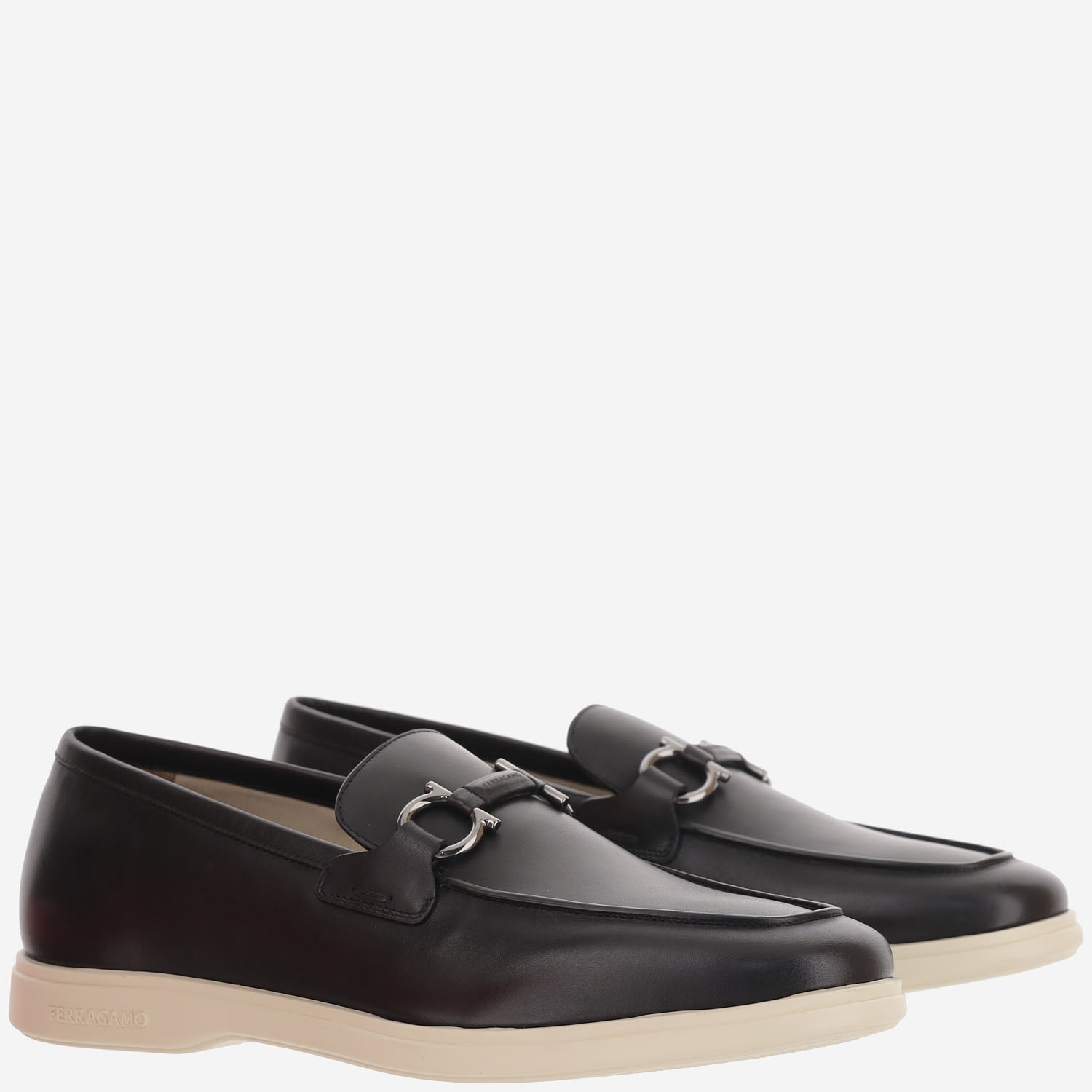 [Salvatore Ferragamo] Loafer FW26 028298006