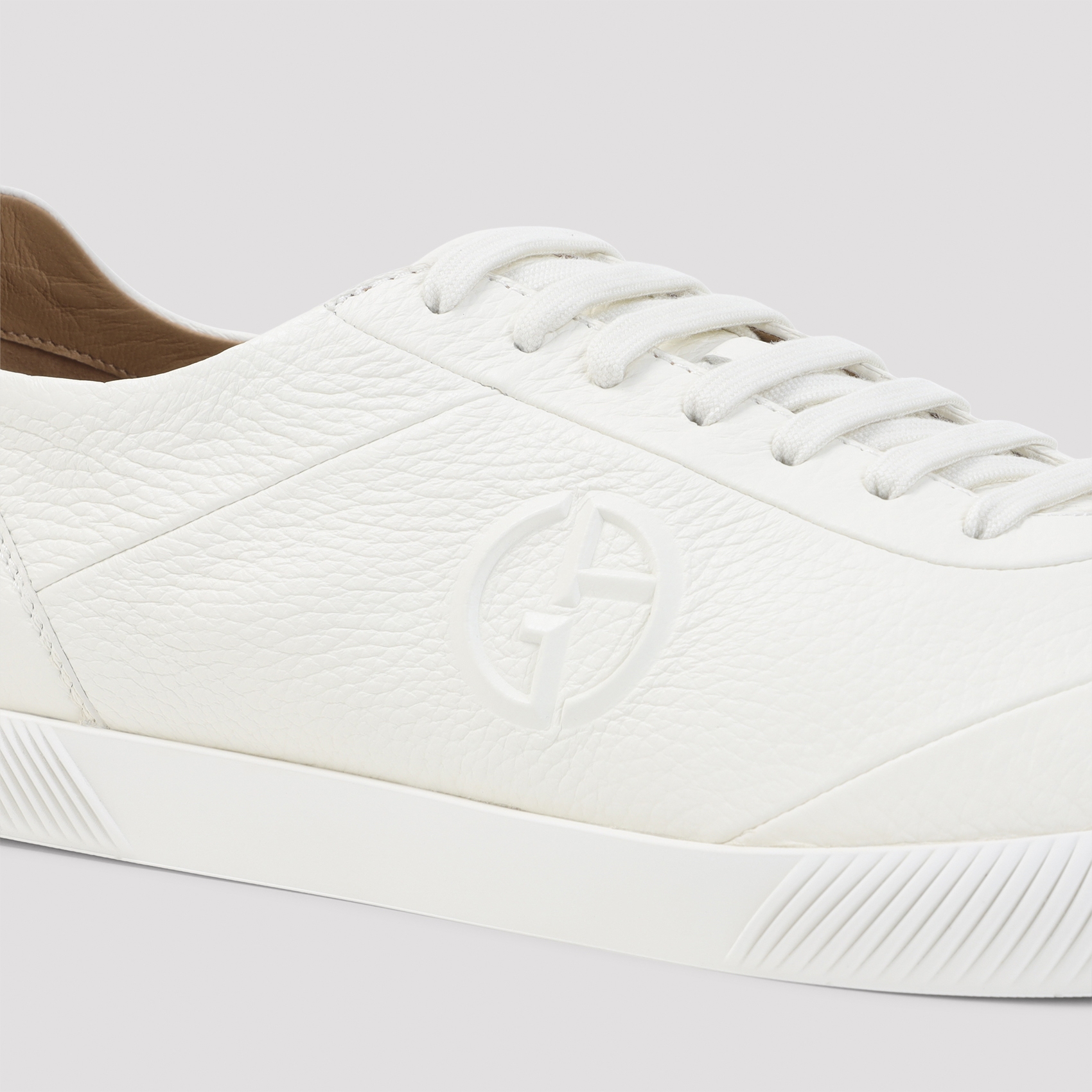 [Giorgio Armani] Sneakers FW26 GM004698.AF19222